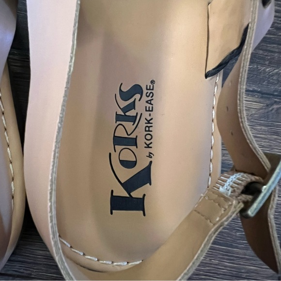 NWOT Korks by Kork-Ease Flat Sandals - Picture 5 of 5